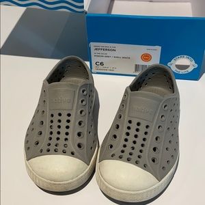 Kid Native Jefferson Shoes Size 6